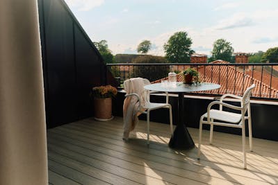1 Att Kvadraturen Deluxe Suite with Balcony 12988 AV