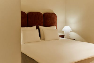4 Att Kvadraturen Deluxe Suite with City View 12826 AV